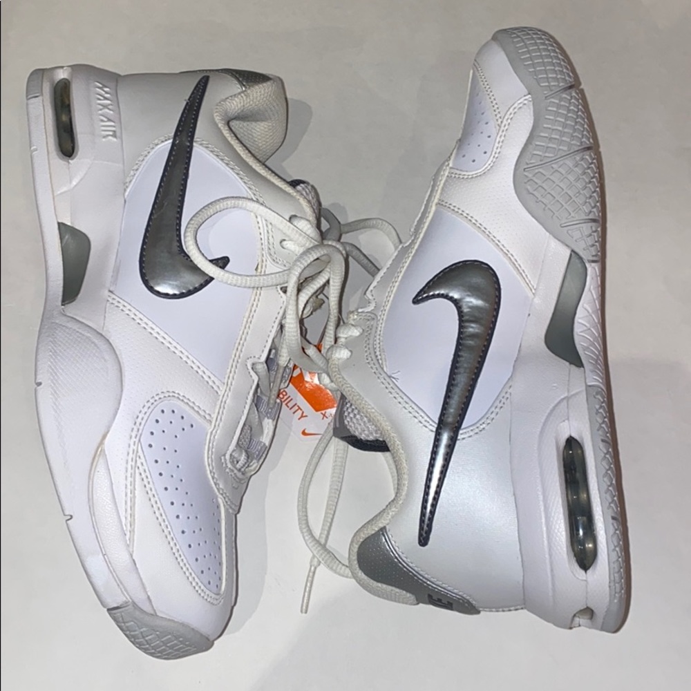 Nike Air Max big kid size 6.5
